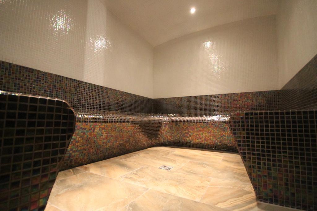 The Lion Hotel Blaenavon Екстериор снимка