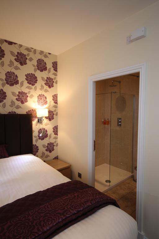 The Lion Hotel Blaenavon Стая снимка